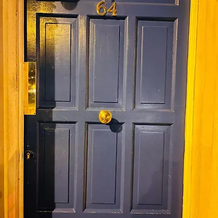 Guest house Superb Triple By The Spire - 3 *